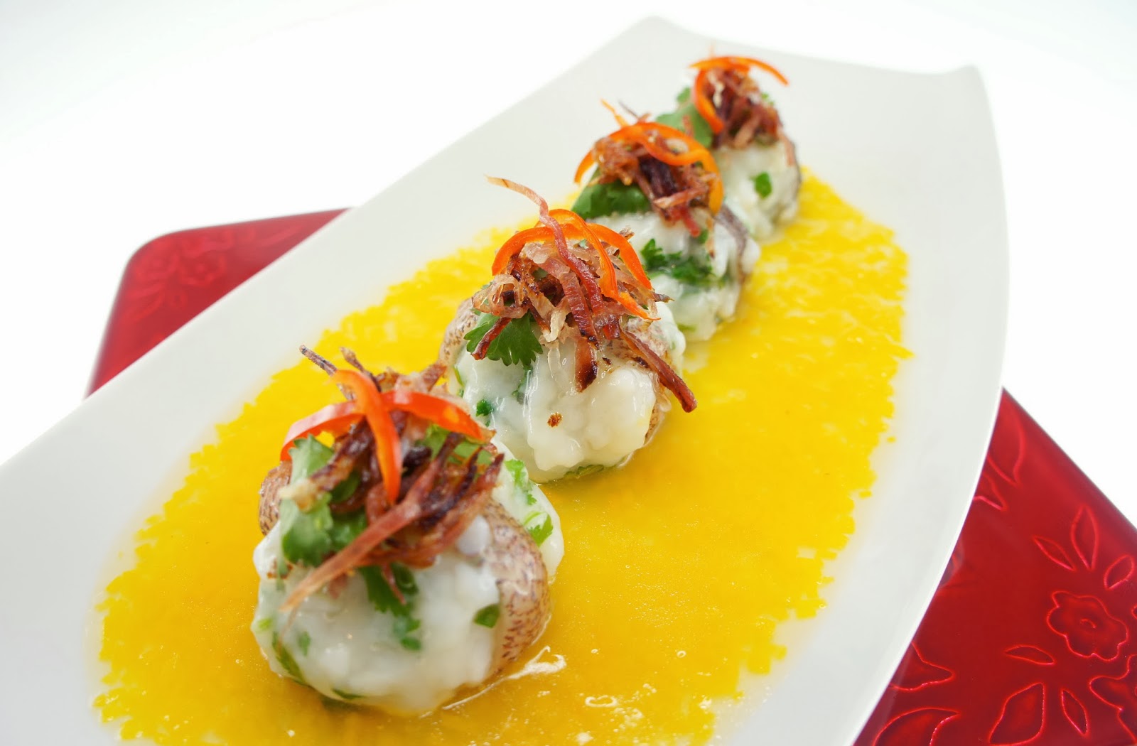CHINESE NEW YEAR DELIGHTS AT HOI KING HEEN, INTERCONTINENTAL GRAND