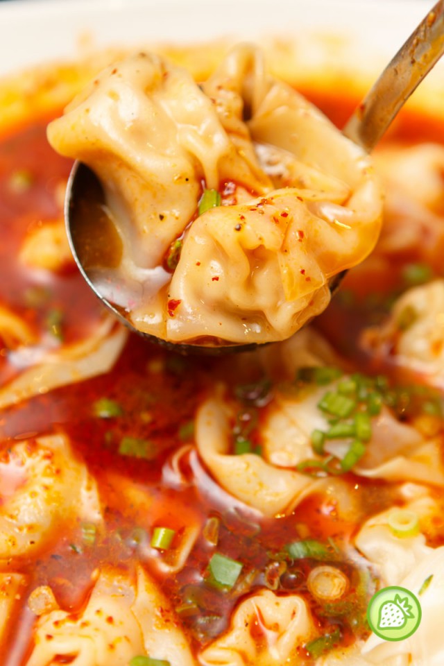 MINCED CHICKEN DUMPLING IN CHILI OIL Malaysian Foodie