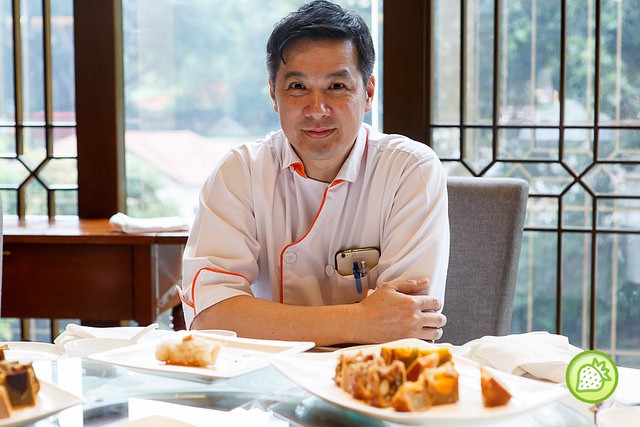 A DELICIOUS MOONCAKE ODYSSEY AT DYNASTY RESTAURANT (NON 