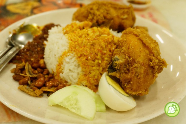 NASI LEMAK @ KEPONG FOOD COURT | Malaysian Foodie