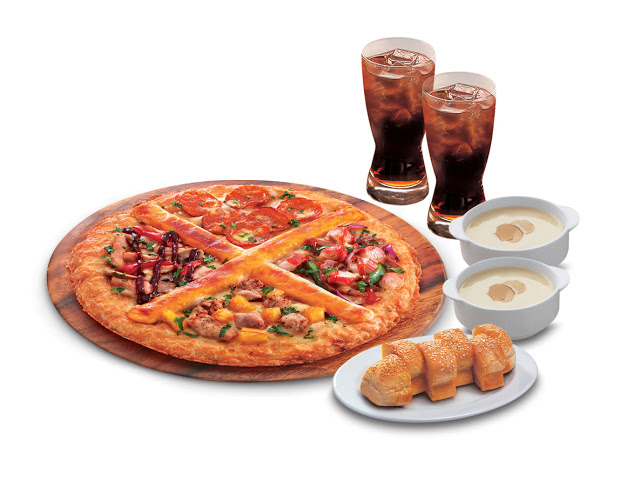 Xperience The Xtraordinary With Pizza Hut S Xtreme Pizza Malaysian Foodie