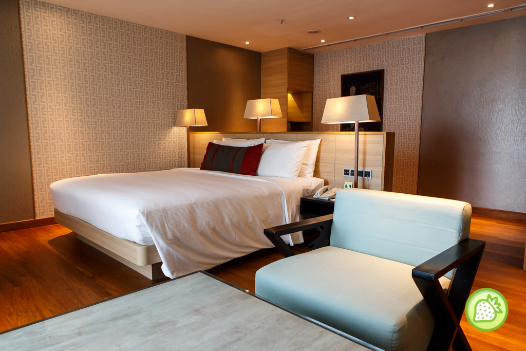 5 Reasons why u should book your room with Grand Mercure Singapore Roxy ...